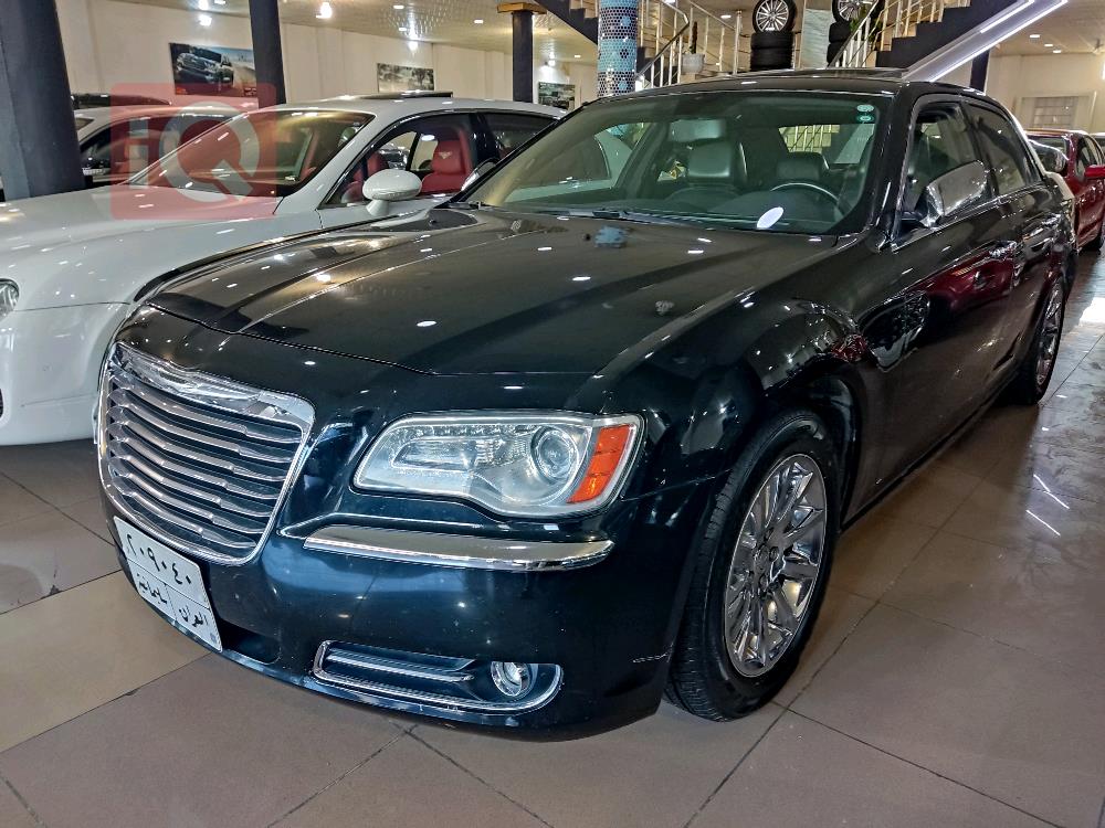 کرایسلەر 300